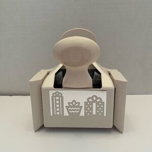 Martha Stewart Deep Edge Paper Punch Gifts Christmas Holidays Winter